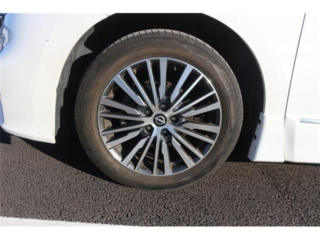 NISSAN ELGRAND 2023 Image 31