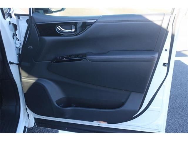 NISSAN ELGRAND 2023 Image 31