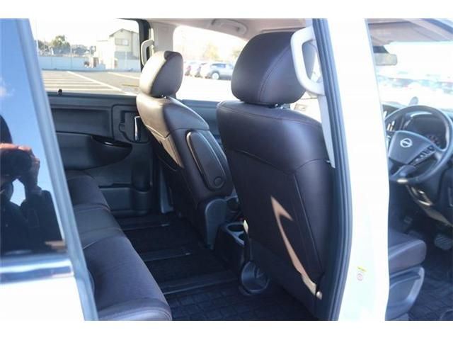 NISSAN ELGRAND 2023 Image 31