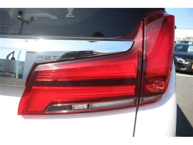 TOYOTA ALPHARD 4WD 2023 Image 31