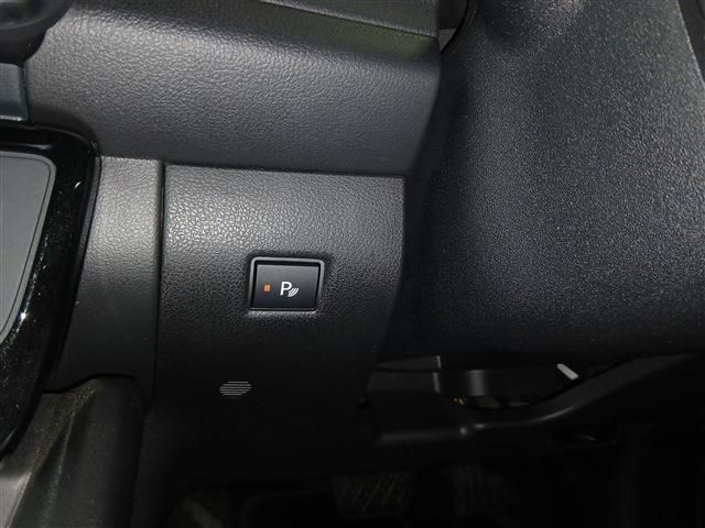 NISSAN LEAF 2018 Image 31