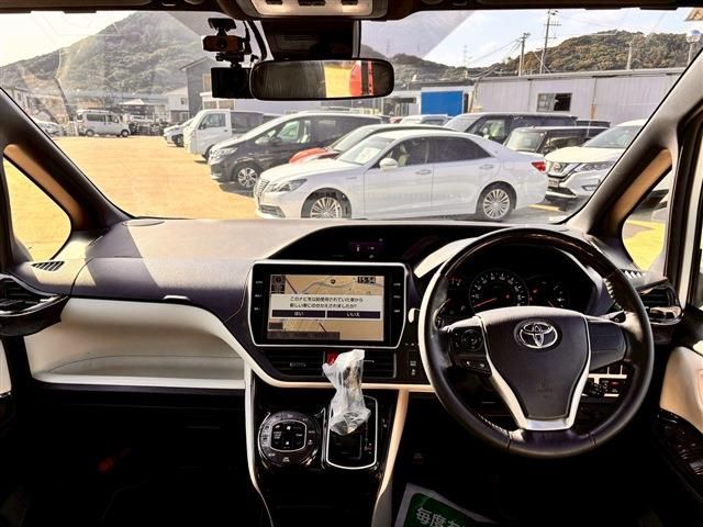 TOYOTA NOAH 2020 Image 31