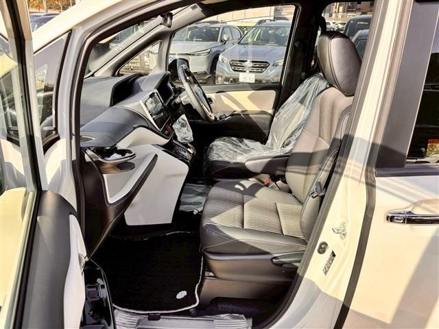 TOYOTA NOAH 2020 Image 31