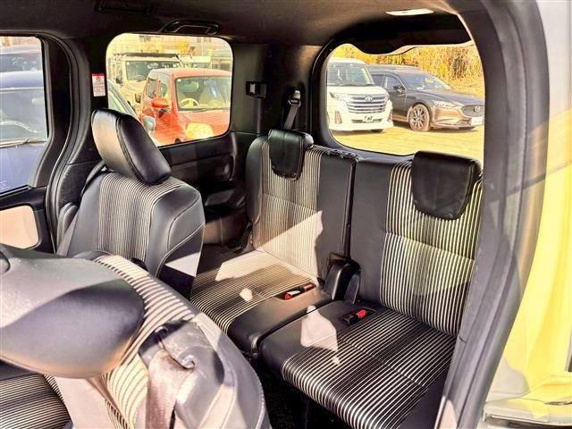 TOYOTA NOAH 2020 Image 31