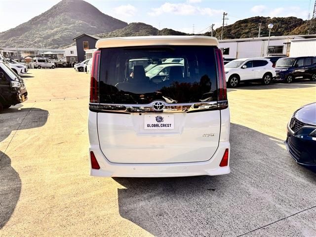 TOYOTA NOAH 2020 Image 31