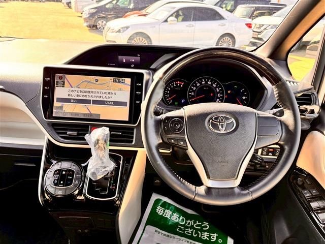 TOYOTA NOAH 2020 Image 31