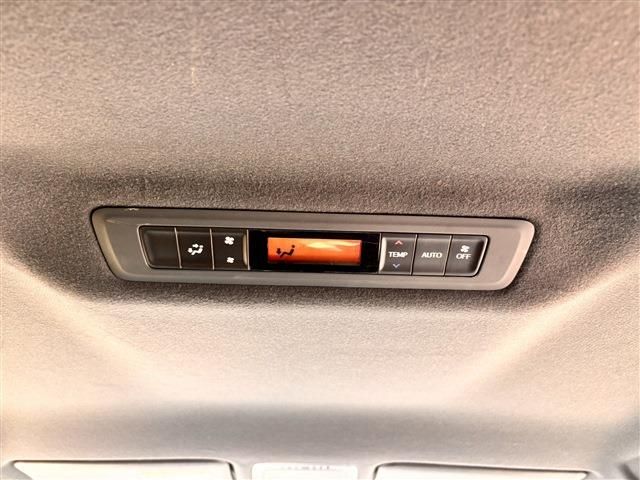 TOYOTA NOAH 2020 Image 31