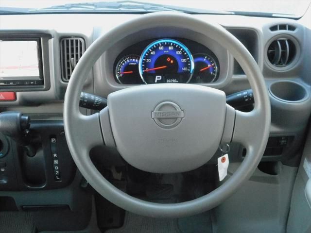 NISSAN NV100 CLIPPER 2019 Image 31