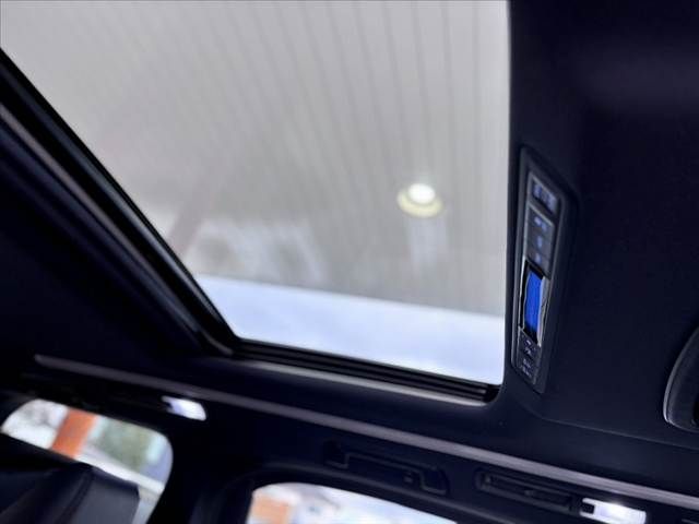 TOYOTA ALPHARD 2017 Image 31