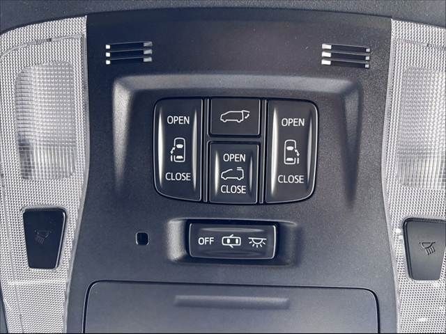 TOYOTA ALPHARD 2017 Image 31