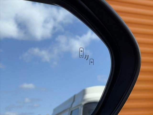 TOYOTA C-HR 2018 Image 31