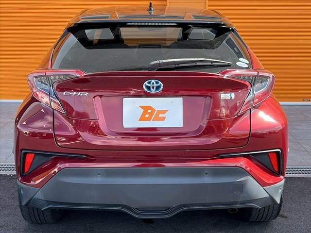 TOYOTA C-HR 2018 Image 31