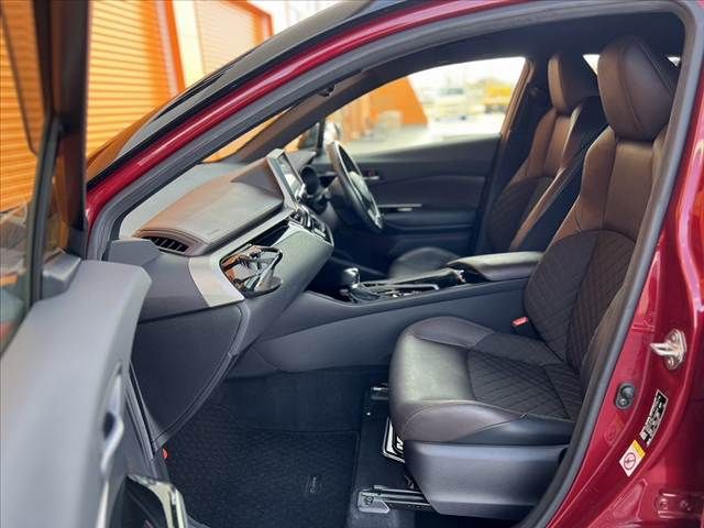 TOYOTA C-HR 2018 Image 31