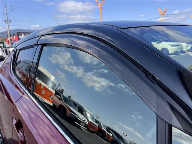 TOYOTA C-HR 2018 Image 31