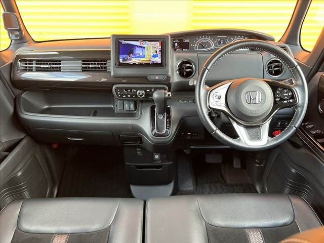 HONDA N BOX CUSTOM 2018 Image 31