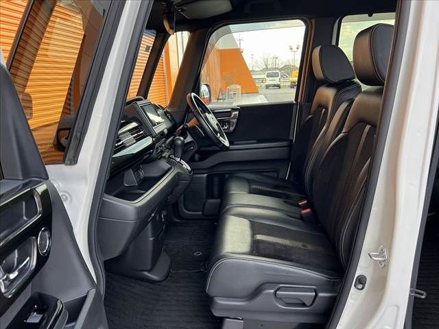 HONDA N BOX CUSTOM 2018 Image 31