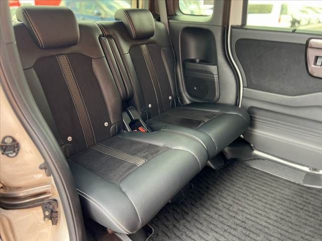 HONDA N BOX CUSTOM 2018 Image 31