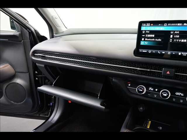 HONDA ZR-V E:HEV 2023 Image 31