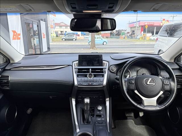 TOYOTA LEXUS NX200T 2015 Image 31