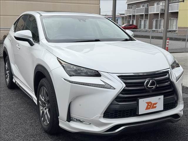 TOYOTA LEXUS NX200T 2015 Image 31