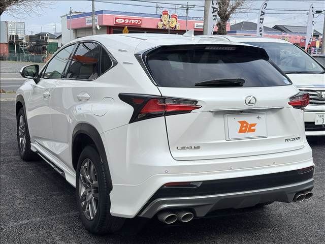 TOYOTA LEXUS NX200T 2015 Image 31