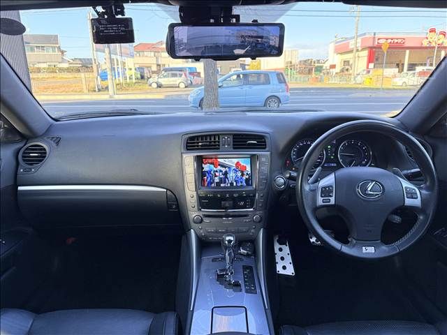 TOYOTA LEXUS IS250 2012 Image 31