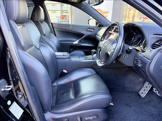 TOYOTA LEXUS IS250 2012 Image 31