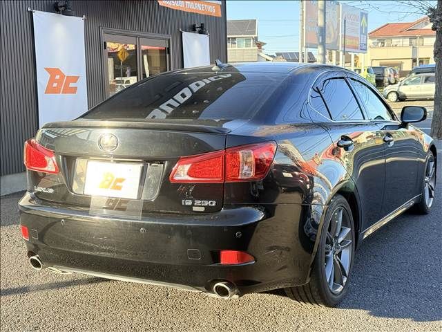 TOYOTA LEXUS IS250 2012 Image 31