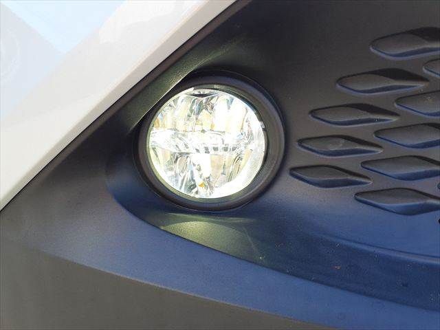 TOYOTA C-HR 2017 Image 31