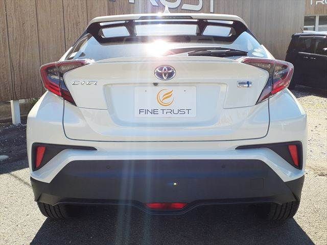 TOYOTA C-HR 2017 Image 31