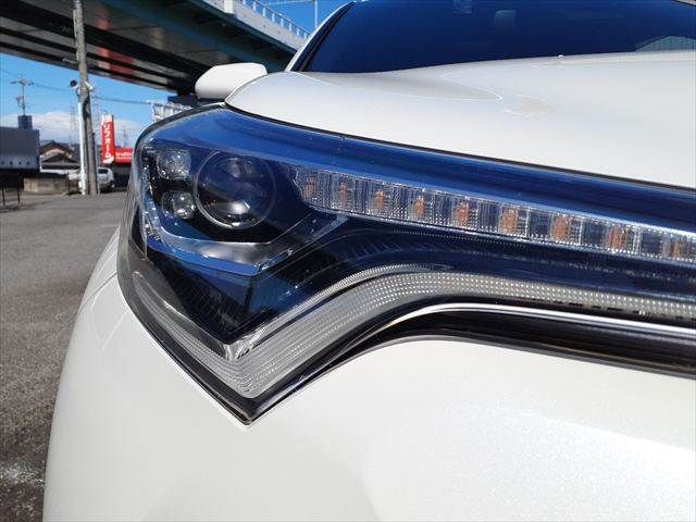 TOYOTA C-HR 2017 Image 31