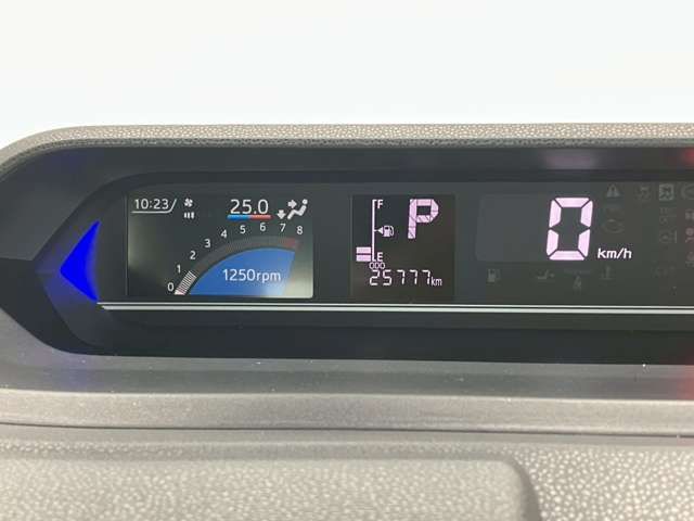 DAIHATSU TANTO CUSTOM 2023 Image 31