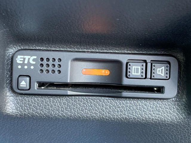 HONDA SHUTTLE HYBRID 2017 Image 31