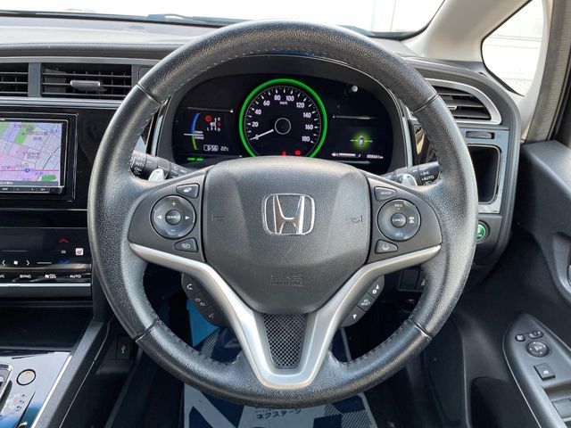 HONDA SHUTTLE HYBRID 2017 Image 31