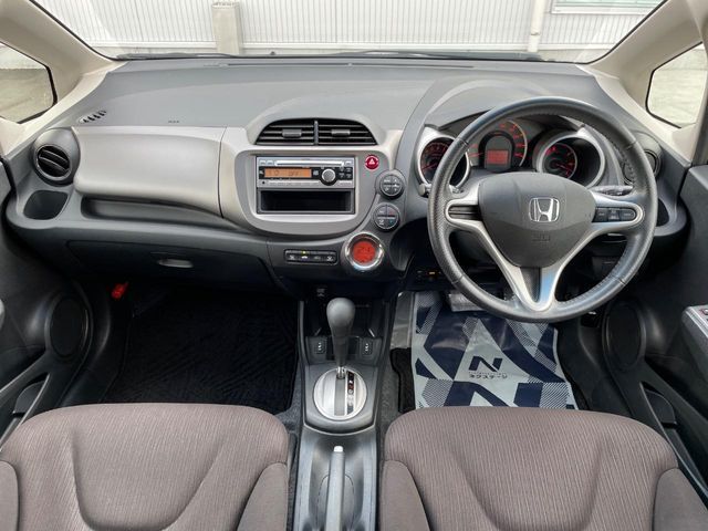 HONDA FIT 2012 Image 31