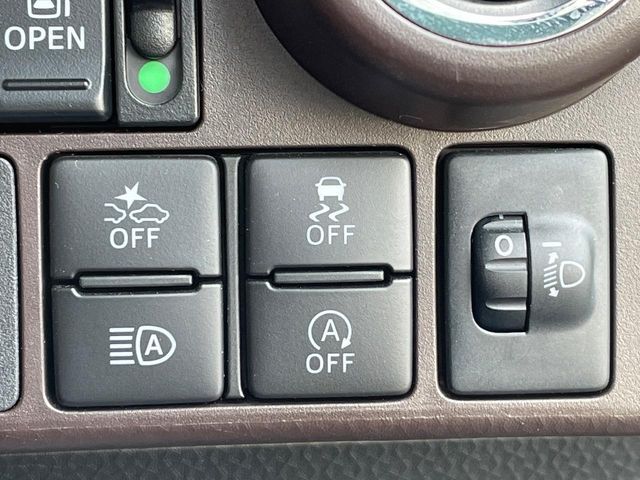 TOYOTA TANK 2019 Image 31