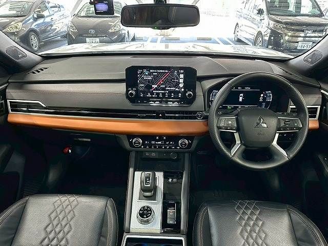 MITSUBISHI OUTLANDER PHEV 2022 Image 31
