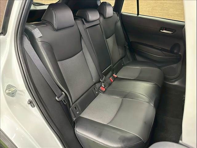 TOYOTA COROLLA CROSS HYBRID 2023 Image 31