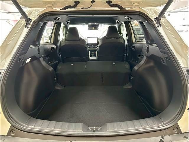 TOYOTA COROLLA CROSS HYBRID 2023 Image 31