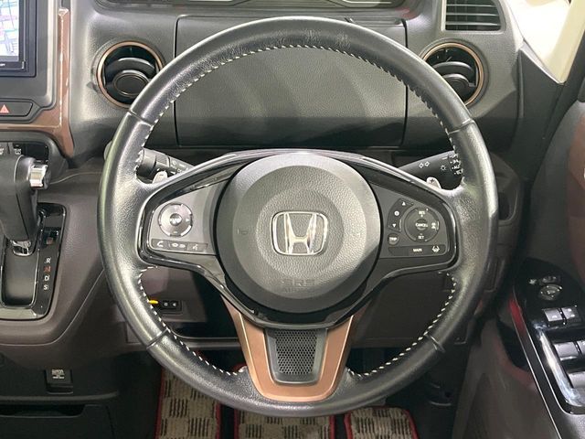 HONDA N BOX 2019 Image 31