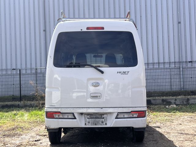 DAIHATSU HIJET CARGO 1955 Image 31