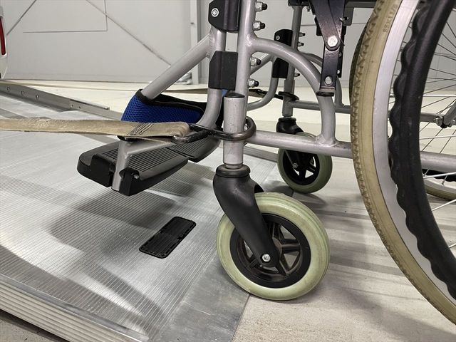 TOYOTA VOXY 2017 Image 31