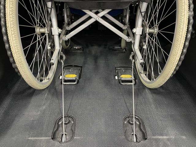 TOYOTA VOXY 2017 Image 31