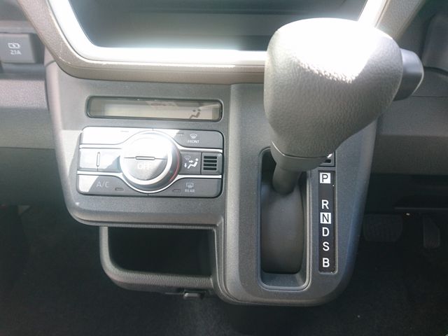 DAIHATSU MOVE 2025 Image 31