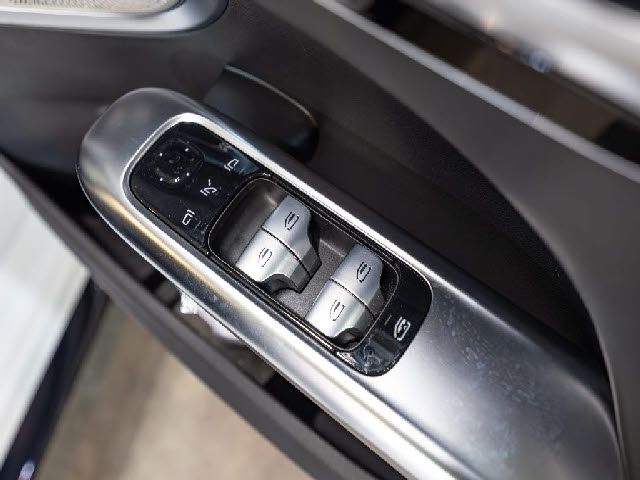 MERCEDES BENZ MERCEDES AMG C STATI 2023 Image 31