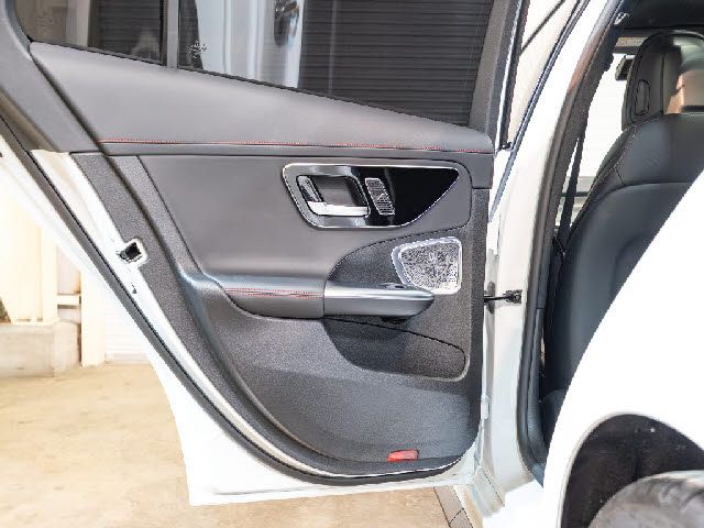 MERCEDES BENZ MERCEDES AMG C STATI 2023 Image 31