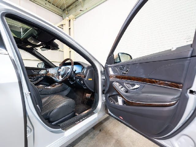 MERCEDES BENZ S CLAS 2019 Image 31