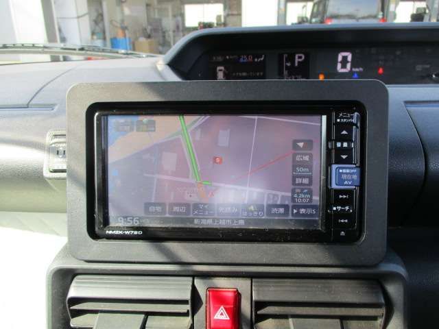 DAIHATSU TANTO 4WD 2022 Image 31