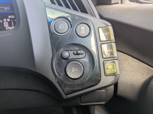 HONDA CR-Z 2012 Image 31