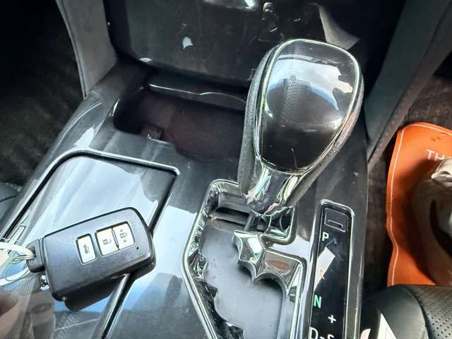 TOYOTA CROWN SEDAN 2013 Image 31